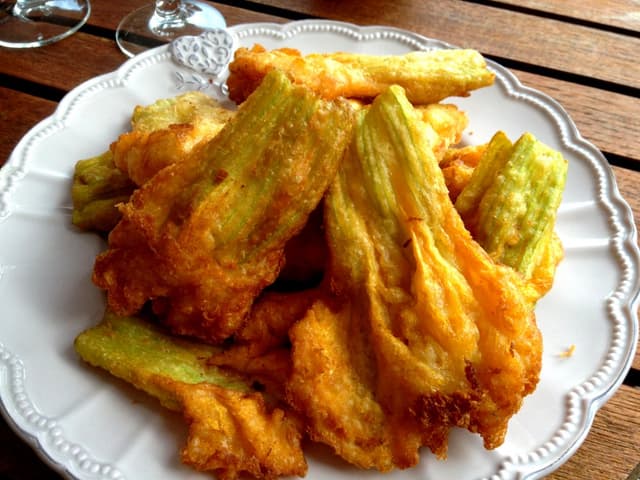 Beignets de fleurs de courge